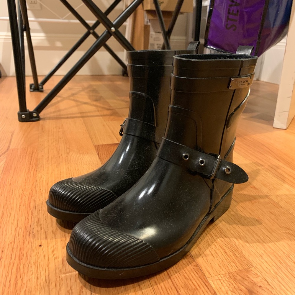 Chelsea boots